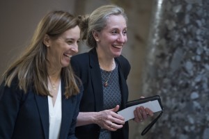 민주당이 2025년 선거에서 승리한 이유