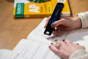 이 바이러스성 AI 펜은 속임수를 쓰는 데 도움이 되지 않았습니다