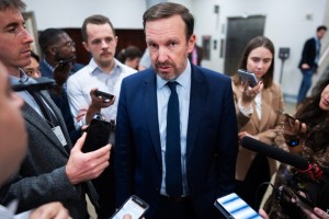 Both parties try to win the ‘blame game’ as government shutdown hits nation